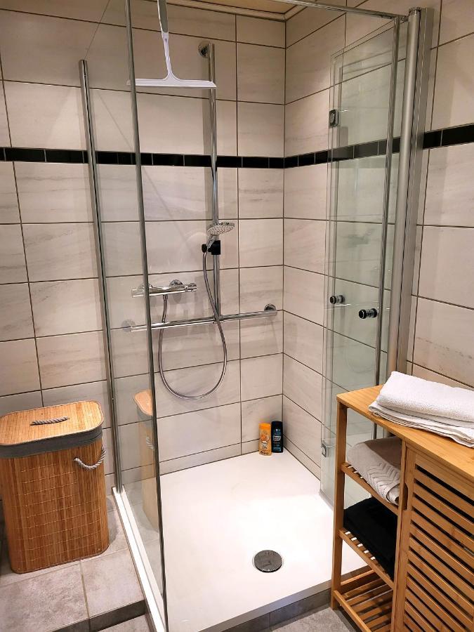 Schoene, Modernisierte Wohnung - Dudweiler 萨尔布吕肯 外观 照片
